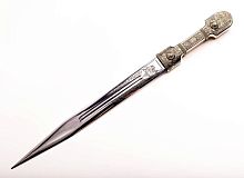  сувенирный кавказский кинжал K-01